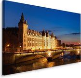 Schilderij - La Conciergerie, Parijs, Premium print, 5 maten