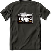 Fishing Club - Vissen T-Shirt | Grappig Verjaardag Vis Hobby Cadeau Shirt | Dames - Heren - Unisex | Tshirt Hengelsport Kleding Kado - Donker Grijs - L