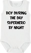 Baby Rompertje met tekst 'Boy during the day, superhero by night' | mouwloos l | wit zwart | maat 50/56 | cadeau | Kraamcadeau | Kraamkado