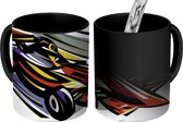 Magische Mok - Foto op Warmte Mokken - Koffiemok - Een illustratie van een Formule 1 wagen in verschillende kleuren - Magic Mok - Beker - 350 ML - Theemok