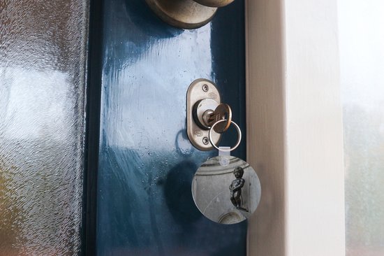 Porte-clés - Mannekn pis à Bruxelles - Plastique - Rond