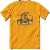 Fishing - Vissen T-Shirt | Grappig Verjaardag Vis Hobby Cadeau Shirt | Dames - Heren - Unisex | Tshirt Hengelsport Kleding Kado - Geel - XXL