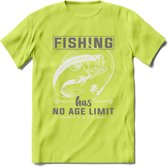 Fishing Has No Age Limit - Vissen T-Shirt | Grijs | Grappig Verjaardag Vis Hobby Cadeau Shirt | Dames - Heren - Unisex | Tshirt Hengelsport Kleding Kado - Groen - M