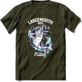 Fishing - Vissen T-Shirt | Grappig Verjaardag Vis Hobby Cadeau Shirt | Dames - Heren - Unisex | Tshirt Hengelsport Kleding Kado - Leger Groen - M