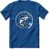 Fishing - Vissen T-Shirt | Grappig Verjaardag Vis Hobby Cadeau Shirt | Dames - Heren - Unisex | Tshirt Hengelsport Kleding Kado - Donker Blauw - M