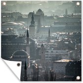Tuinposters Mist boven Sarajevo hoofdstad van Bosnië en Herzegovina - 50x50 cm - Tuindoek - Buitenposter
