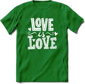 Love Is Love | Pride T-Shirt | Grappig LHBTIQ+ / LGBTQ / Gay / Homo / Lesbi Cadeau Shirt | Dames - Heren - Unisex | Tshirt Kleding Kado | - Donker Groen - XL