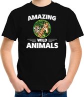 T-shirt giraffe - zwart - kinderen - amazing wild animals - cadeau shirt giraffe / giraffen liefhebber S (122-128)