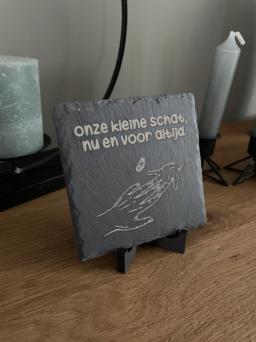 Gedenksteen kind - Gedenkartikelen - Herdenkings artikelen - Grafdecoratie - Gedenkplaat - Gedenksteen - Gedenkplaatje voor overledene - Graf beeld - Urn - Graf versiering - Grafsteen beeldje