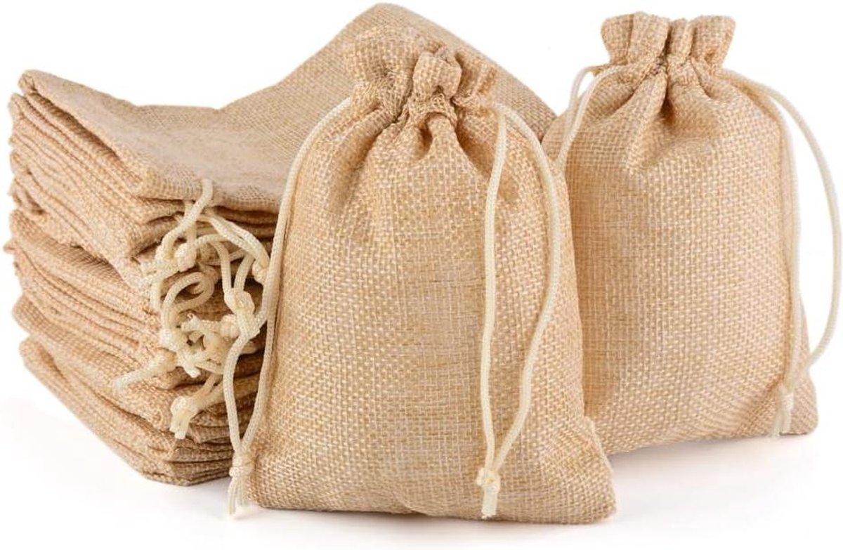 24Pcs Sachets En Toile De Jute Pochettes Avec Cordon Et Motif De Coeur Sac Cadeau De Bonbons Jute Pochette Bapteme Sac Mariage Lumieres Pour Bonbons Adeaux Cadeau Sac Pour Farce Bijoux Sac 90688007