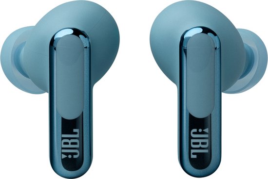 Twee blauwe oordopjes met zilveren metallic accenten en JBL logo.