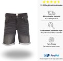 Grijze denim short met omgeslagen broekspijpen, staand gepresenteerd.