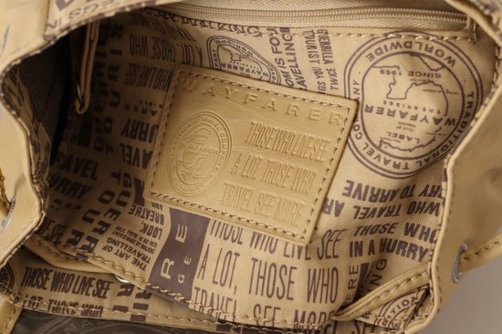 Pochette en plastique transparent