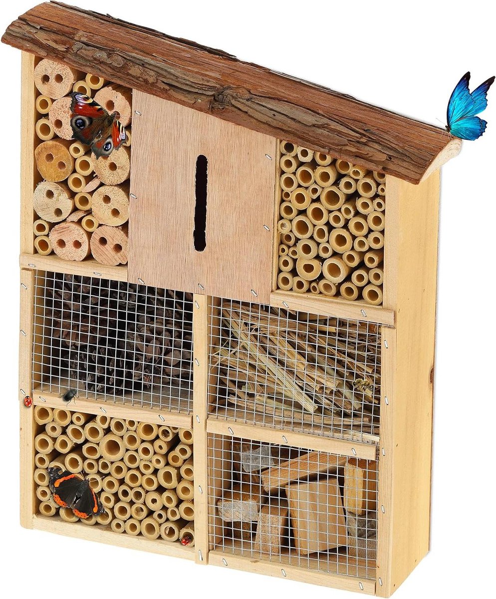 Klein insectenhotel met schuin dak hangend in de tuin bijen en vlinders afmetingen HxBxD 34x27.5x8 cm