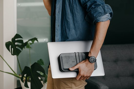 Orbitkey | Organisateur de bureau portable avec chargeur sans fil | Nest | GRIS