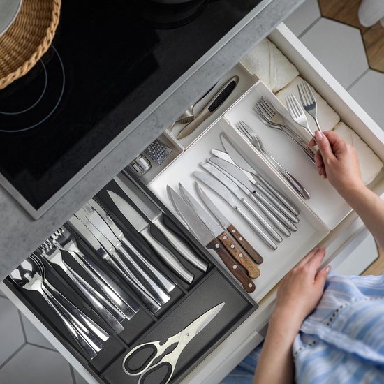 Relaxdays Besteklade Van Bamboe - 5 Vakken, Zwart, 34x25x4,5 Cm