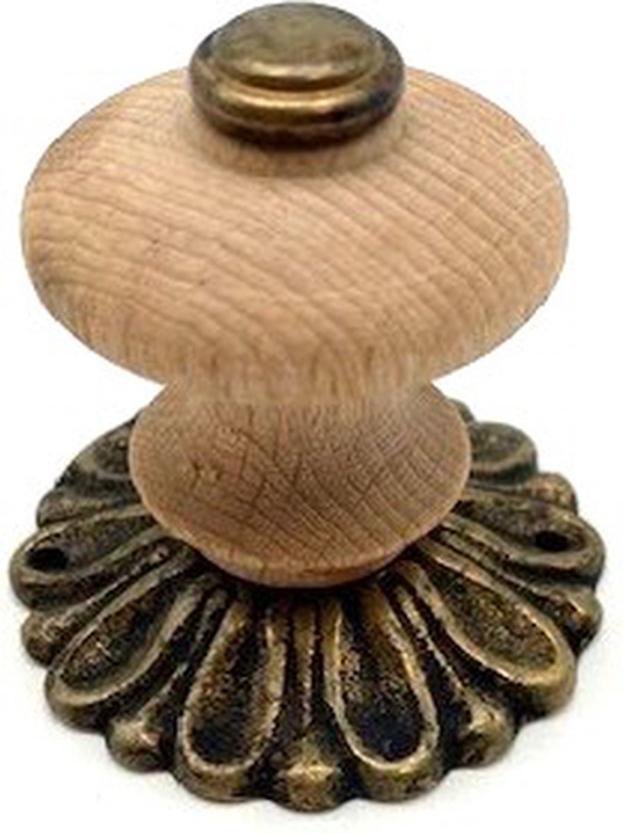 Knop Beuken met Messing antiek rozet rond 40mm