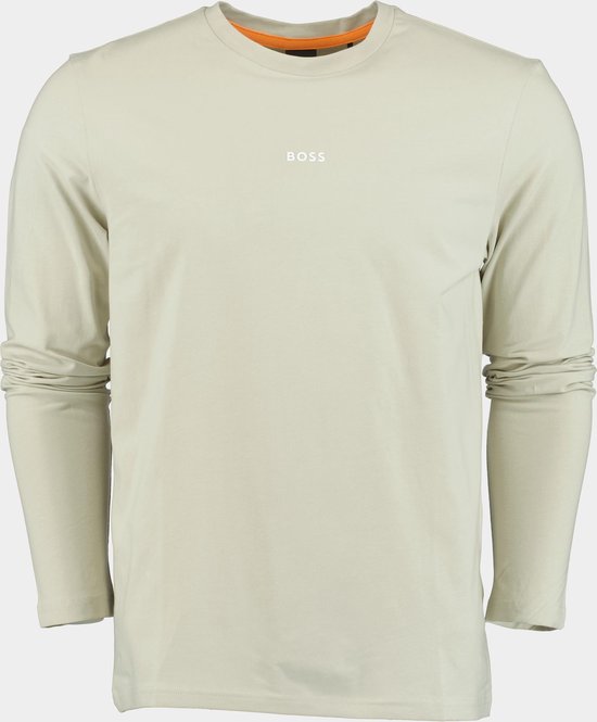 Beige shirt met lange mouwen, oranje bies in de hals en een klein wit BOSS-logo op de borst.