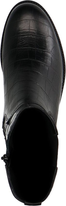 Bovenaanzicht van een zwarte chelsea boot met crocoprint en rits.