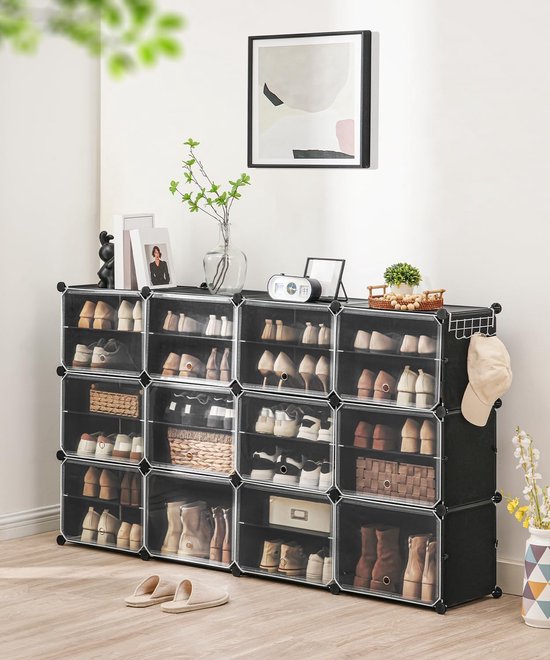 SONGMICS Schoenenrek, modulair rek met 8 vakken voor 32 paar schoenen, met deuren, stalen frame en kunststof planken, voor slaapkamer, zwart en transparant LPC034B01