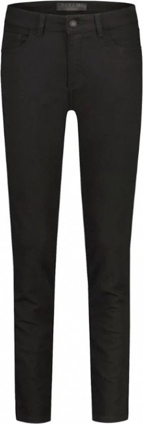 Zwarte slim fit broek van Para mi, voorkant. De broek heeft een knoop- en ritssluiting.