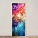 Abstracte marmerlook deurposter met gouden lijnen in paars, roze, oranje, blauw en groen.