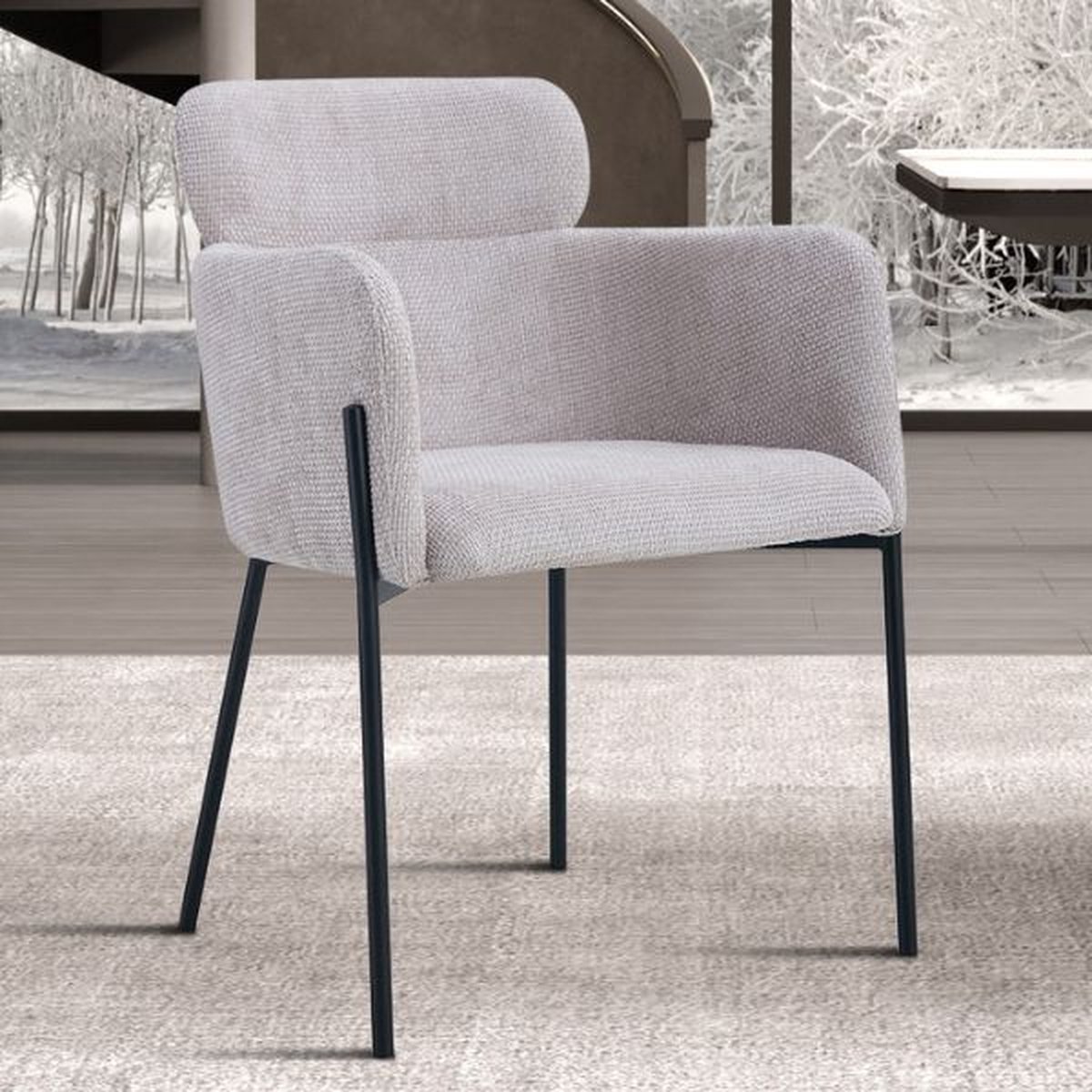 Rousseau Eetkamerstoel Naomi Beige – Luxe Stof – Armleuningen – Zwarte Metalen Poten – Per Stuk