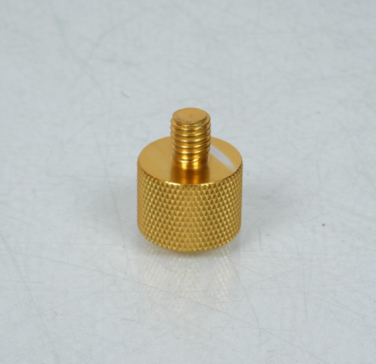 Bouchon niveau huile Tun'R pour scooter Peugeot 50 Speedake Doré M8 pas 125 Neuf