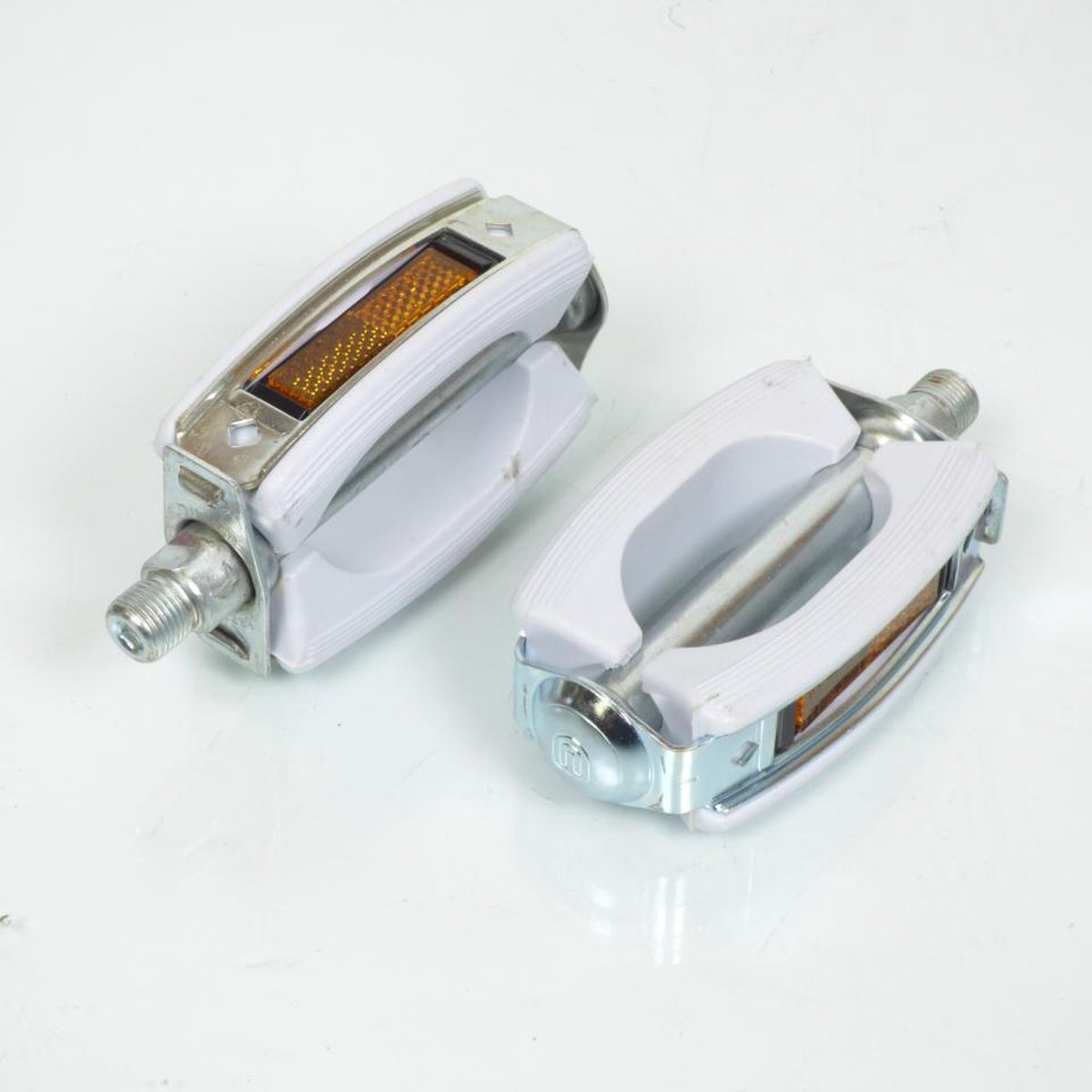 Cale pied Union Cycle pour Mobylette Peugeot 50 103 V Après 1971 Neuf