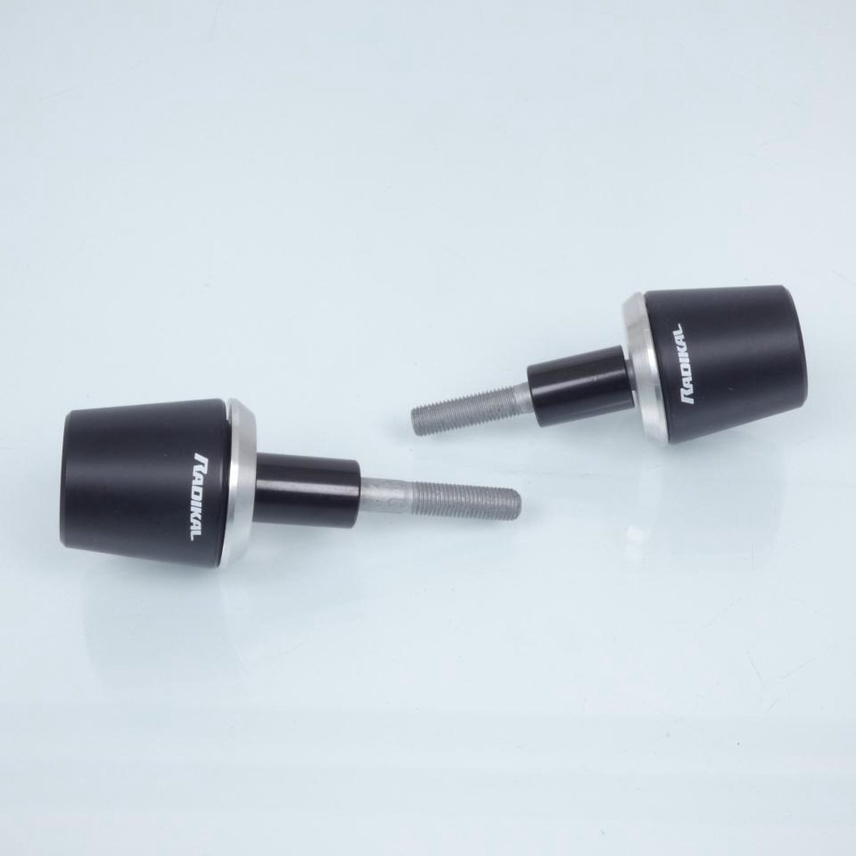 Tampon pare carter Radikal pour moto Suzuki 600 GSR Après 2006 EQ413PLUS Neuf Noir
