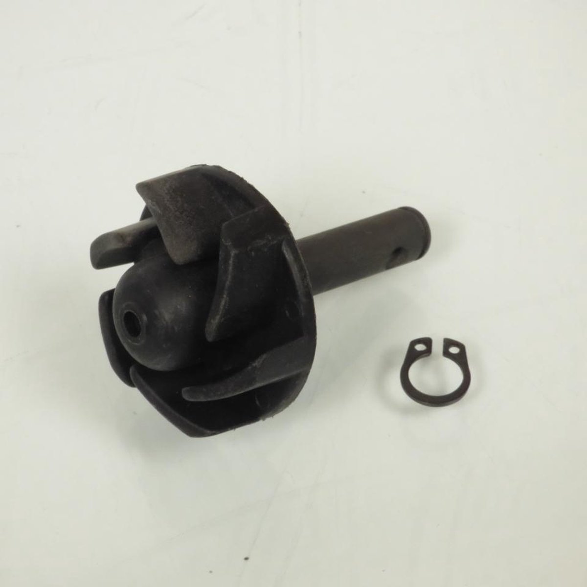 Pompe à eau Teknix pour Scooter Benelli 50 K2 Lc Neuf