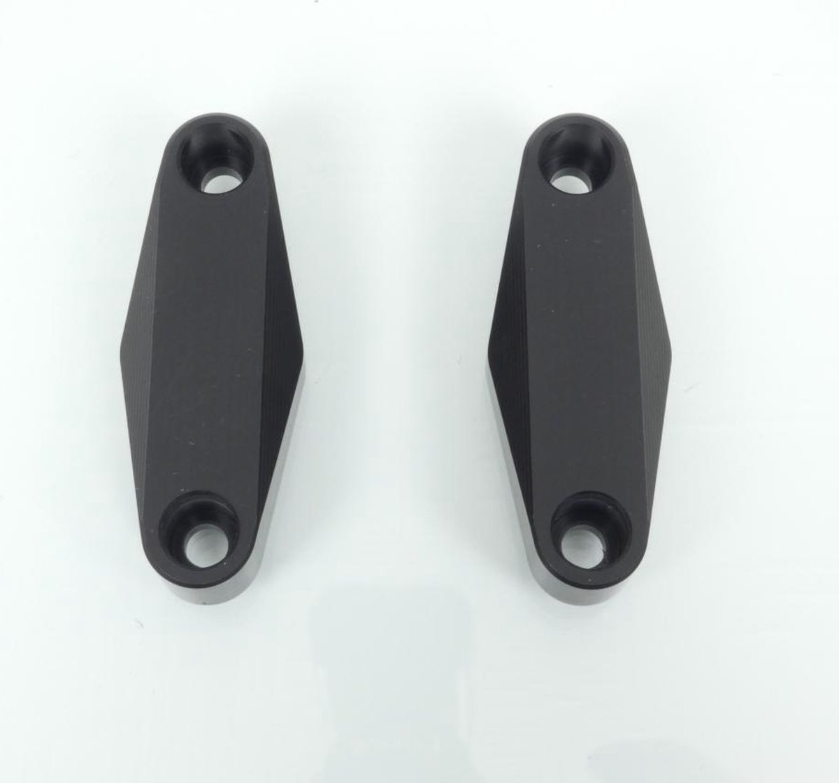 Protection carter sliders de rechange Mad pour moto Suzuki 650 Gladius 2016 Noir