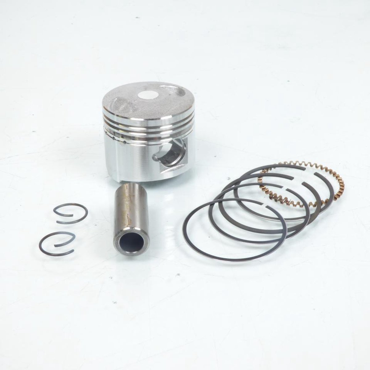 tnt motorzuiger voor tnt 50 roma scooter 4t 39mm as 13mm nieuw