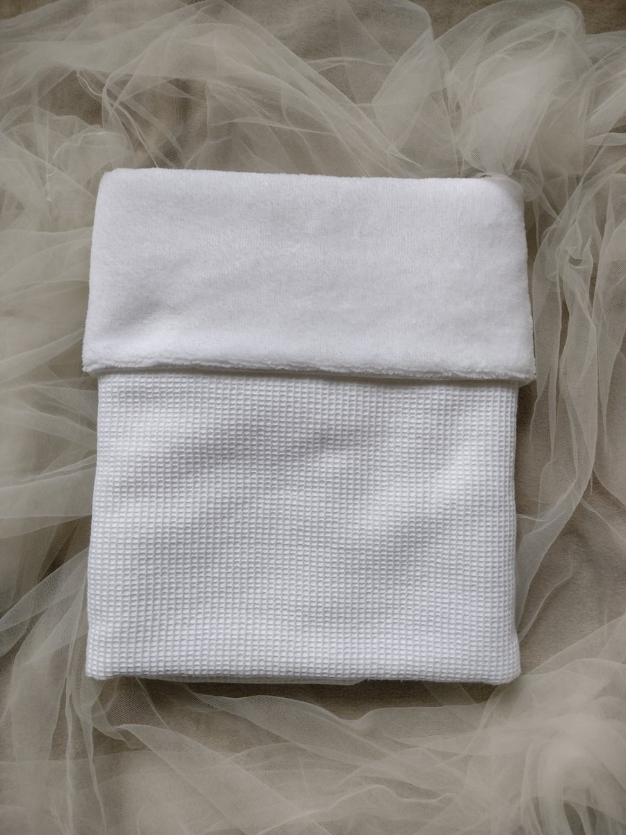 Goedkoopste omslagdoek wit 70x70