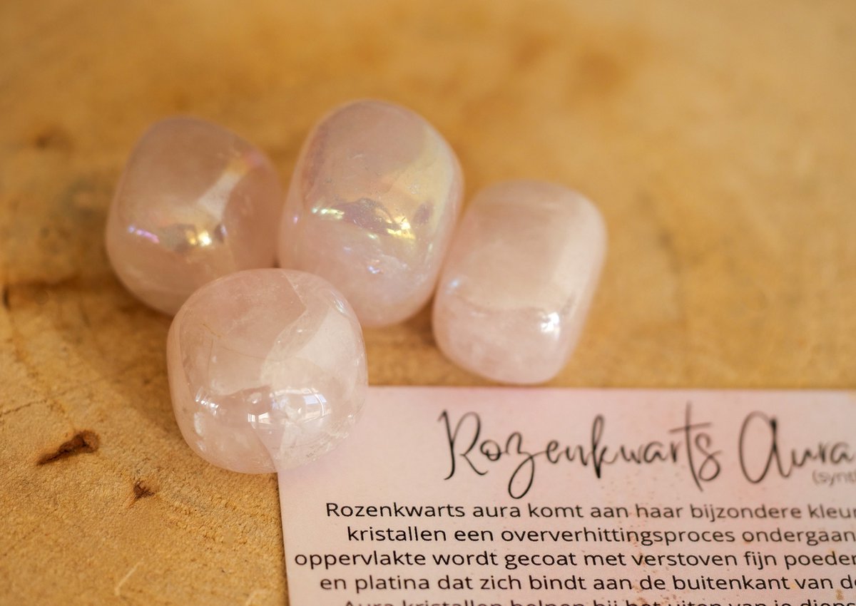 Rozenkwarts aura gepolijste steen - Edelstenen - Perfect cadeau voor vrouwen - Inclusief uitleg - Bewerkte edelsteen - Rosequartz aura - liefde - Trauma verwerking - Reinigende werking - Tegen negatieve energie