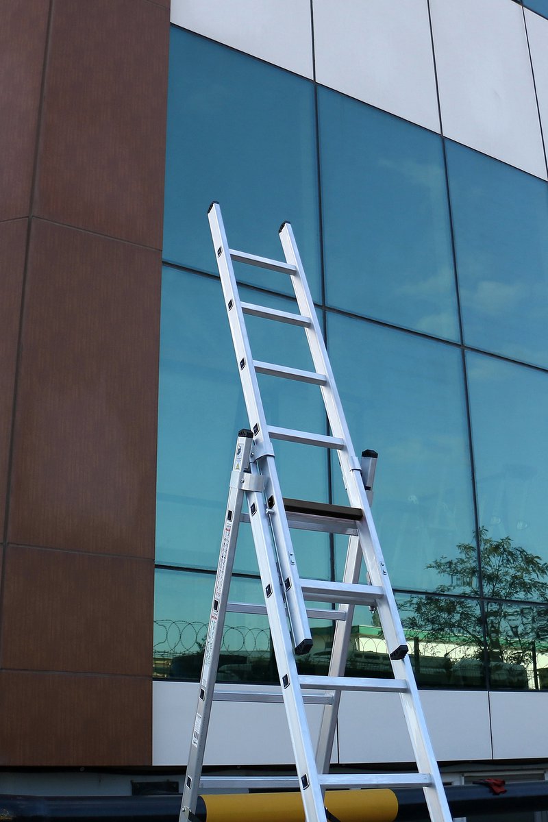 Professionele Reformladder | 3-delig | 3x12 treden | Aluminium | Anti slip | EN 131-1 + 2, NEN 2484, TÜV en GS gecertificeerd