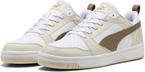 PUMA Rebound v6 Low Baskets pour femmes unisexes - PUMA White- Totalement taupe - Neige Alpine
