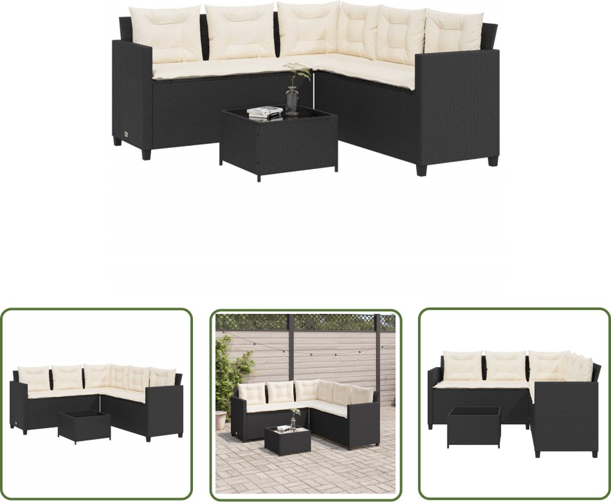 L-vormige zwarte poly rattan tuinbank met tafel en kussens.
