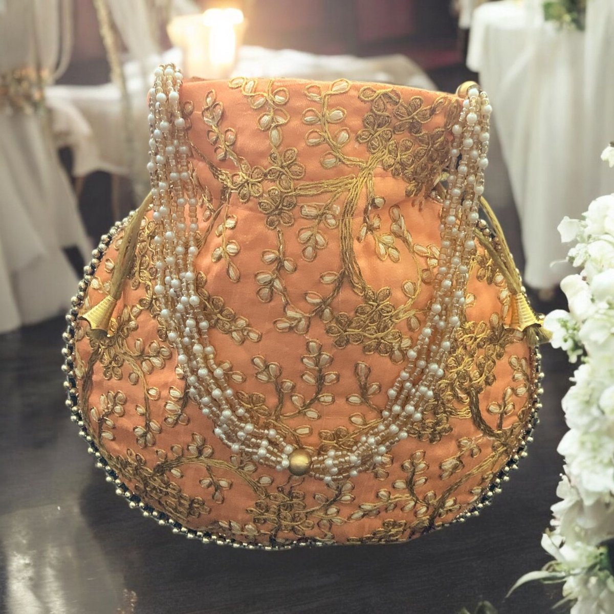 Dames Handtas- Vedantan -Katoensilk - 22 x 22 cm - Kleurrijk - Gouden borduurwerk - Partij, Prom, Banket, Bruiloft - Feesten - Festival - Schattige - Avondtasje - PartyBag - Perzik