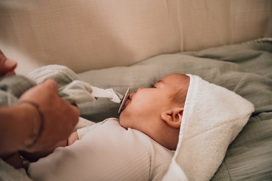 Koeka omslagdoek newborn Dijon Daily warm white One Size van Koeka — afbeelding 3