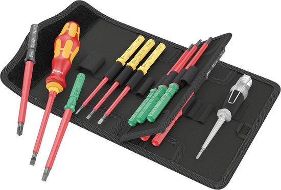 Set Wera Kraftform Kompakt VDE 16 Universal avec lames interchangeables, dans une pochette noire dépliée.