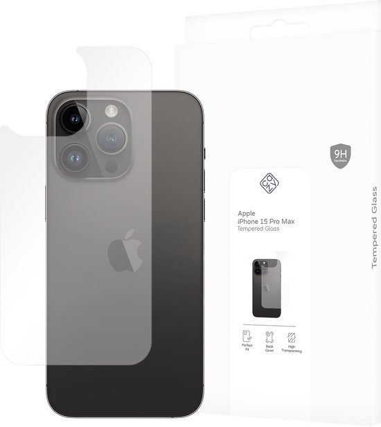 Grijze iPhone 15 Pro Max met drievoudige camera, met doorzichtige screenprotector ernaast en Cazy verpakking.