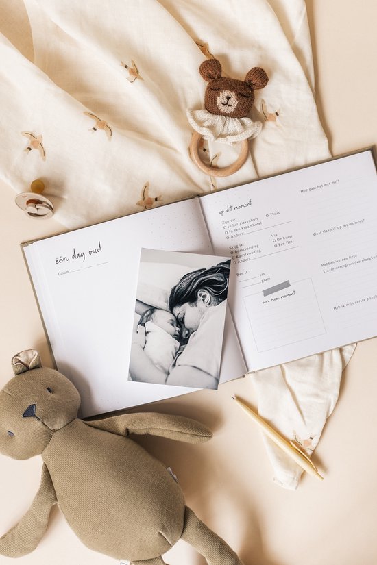Fyllbooks Babyboek Mijn eerste jaar - Linnen Beige