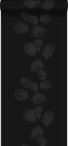 lijmdruk vlies behang bladeren zwart en zilver - 326336 van