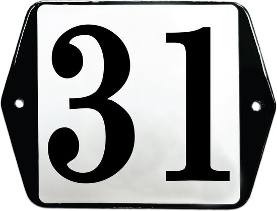 Wit huisnummer met zwarte cijfers '31' en zwarte rand.