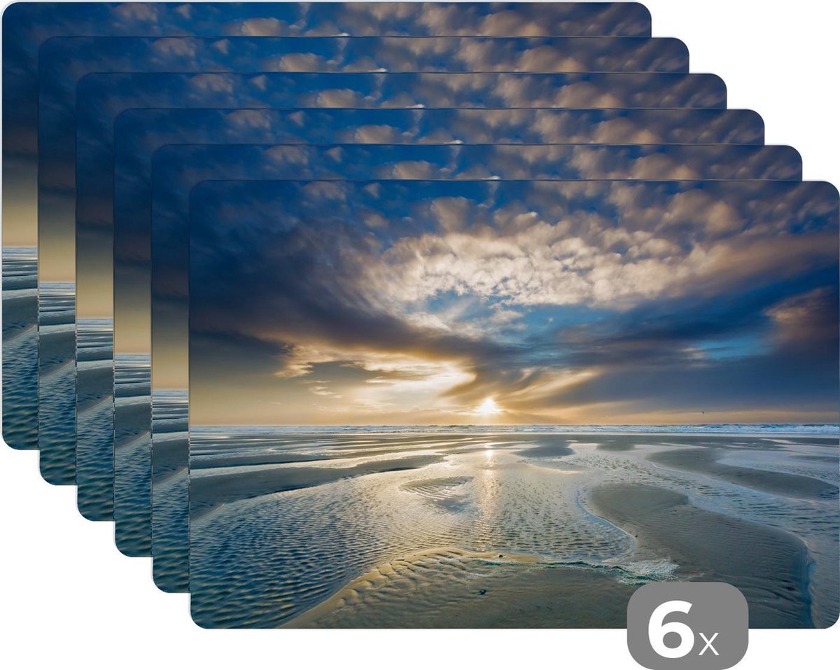 Placemat - Placemats kunststof - Zee - Wolken - Grijs - 45x30 cm - 6 stuks - Hittebestendig - Anti-Slip - Onderlegger - Afneembaar