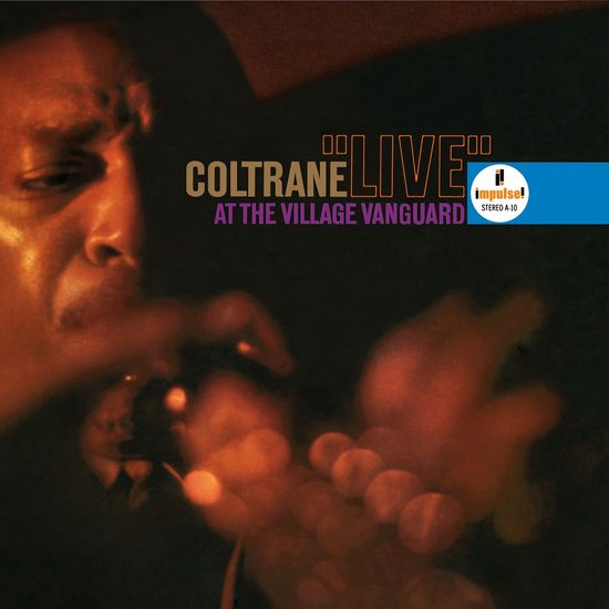 Pochette d'album 'Coltrane Live At The Village Vanguard' avec un gros plan de John Coltrane et le logo Impulse!.