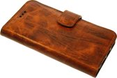 Made-NL vier pasjes (iPhone 11) book case robuuste Old brouwn kras leer