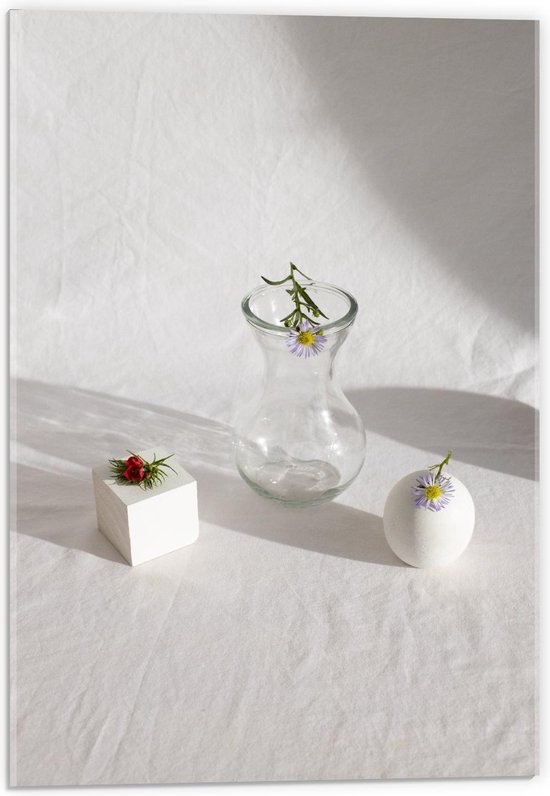 Acrylglas - Liggende Bloemetjes op Voorwerpen - 40x60cm Foto op Acrylglas (Met Ophangsysteem)