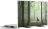 Laptop sticker - 10.1 inch - Hert - Bos - Bomen - 25x18cm - Laptopstickers - Laptop skin - Cover